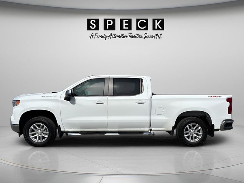 2024 Chevrolet Silverado LT