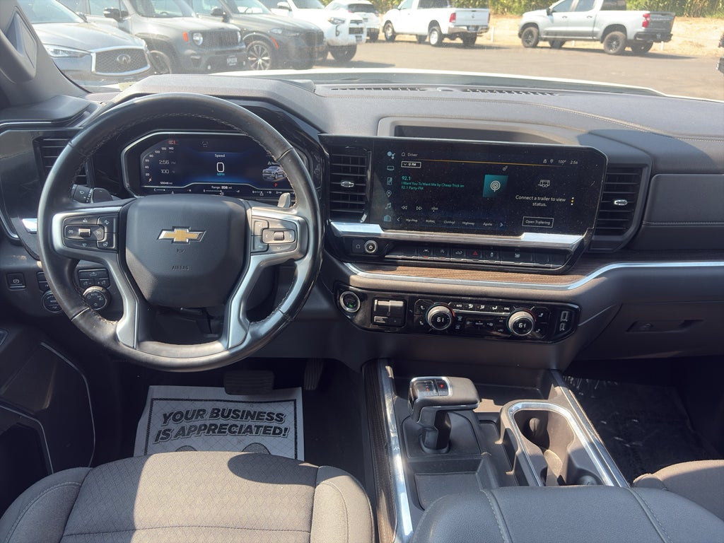 2024 Chevrolet Silverado 1500 4WD Crew Cab Standard Bed LT