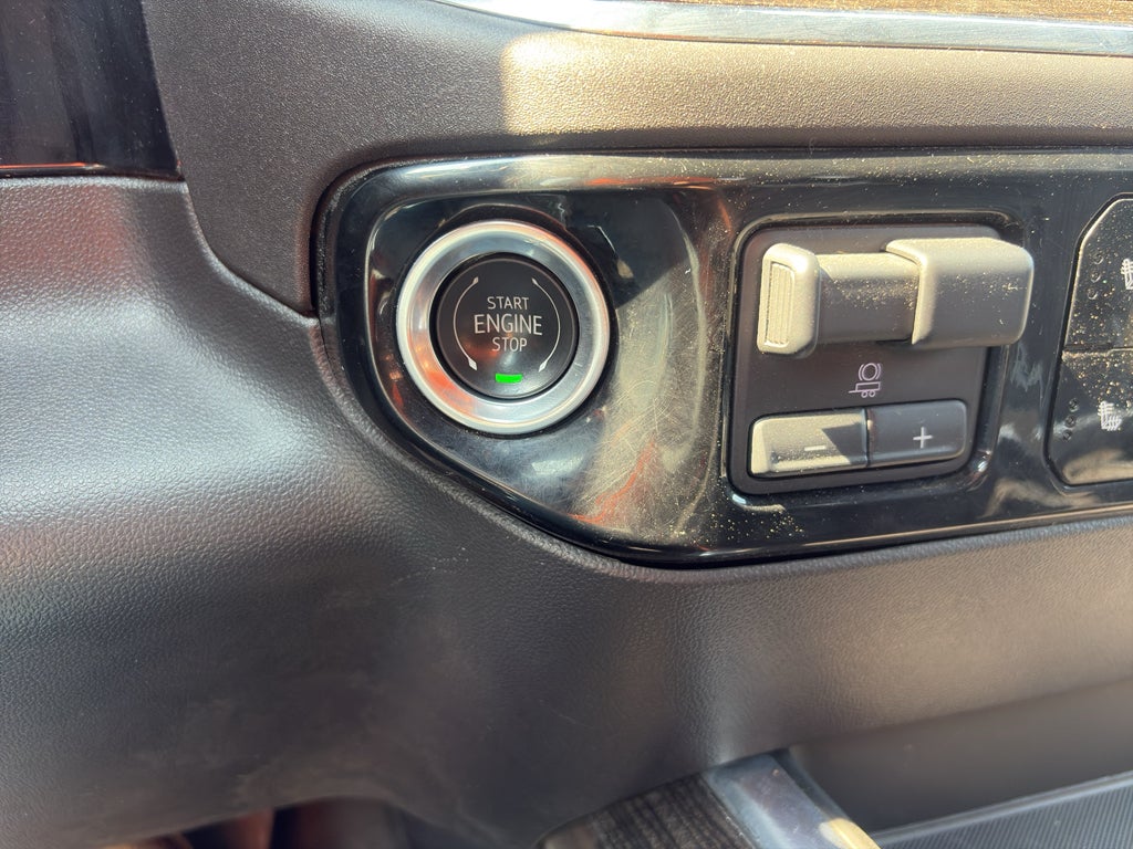 2024 Chevrolet Silverado 1500 4WD Crew Cab Standard Bed LT