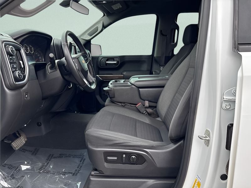 2022 Chevrolet Silverado 1500 LTD 4WD Crew Cab Standard Bed LT