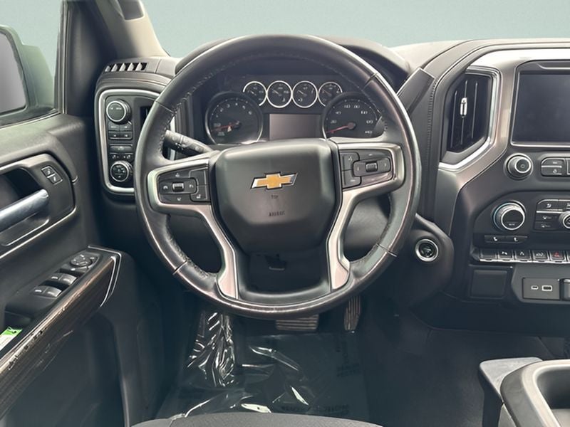 2022 Chevrolet Silverado 1500 LTD 4WD Crew Cab Standard Bed LT