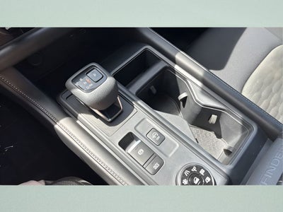 2024 Nissan Pathfinder S 4WD