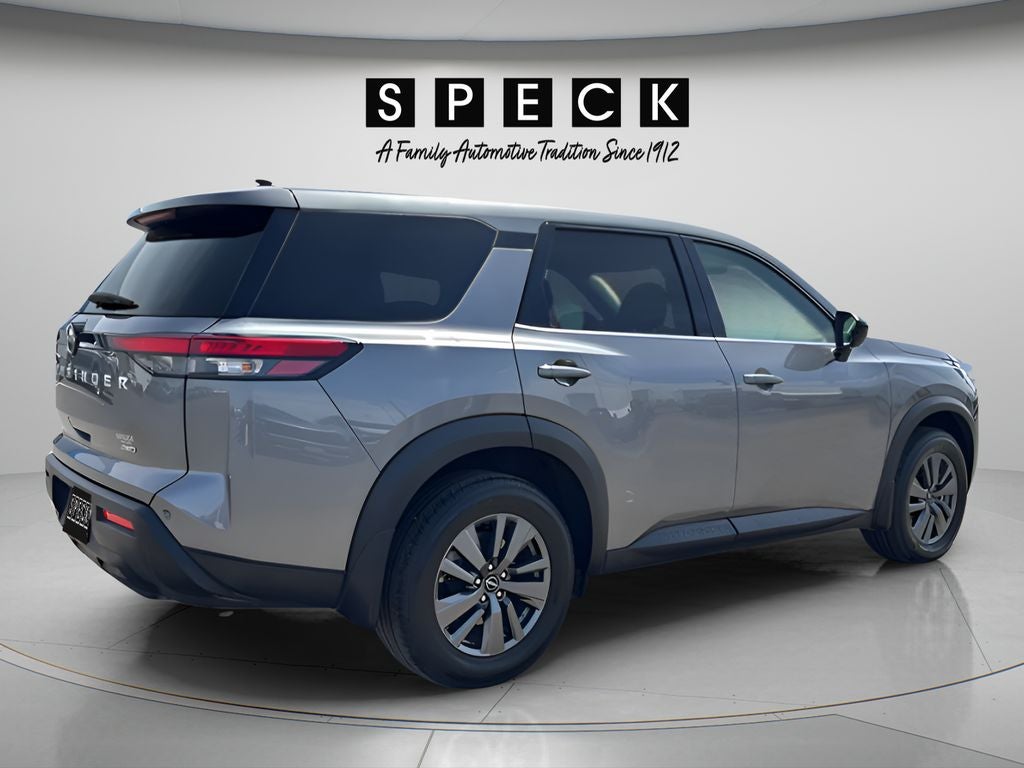 2024 Nissan Pathfinder S 4WD