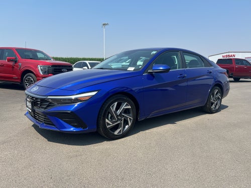 2025 Hyundai ELANTRA SEL Convenience