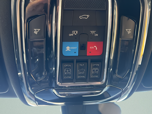 2023 Jeep Grand Cherokee Overland - Photo 9