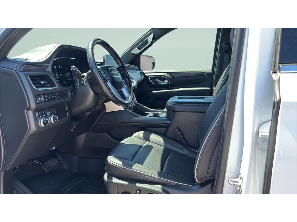 2022 GMC Yukon SLT - Photo 10