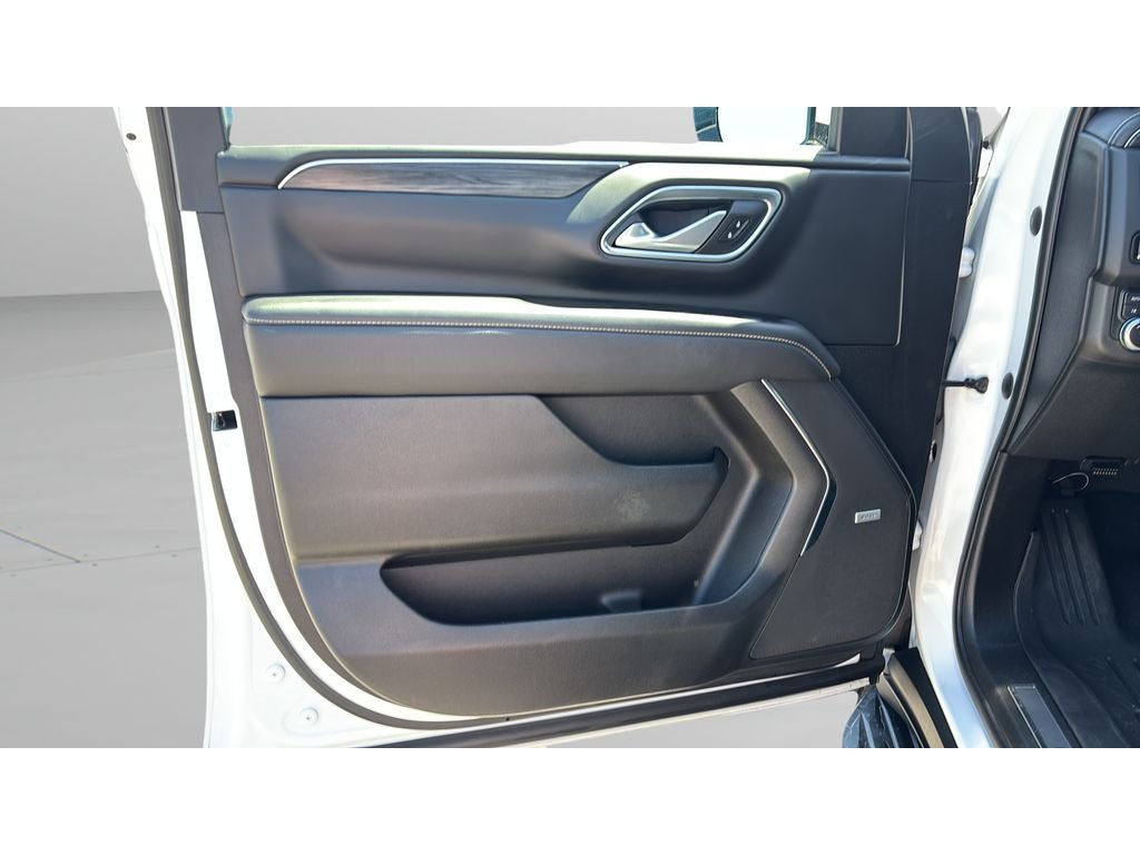2022 GMC Yukon SLT - Photo 11