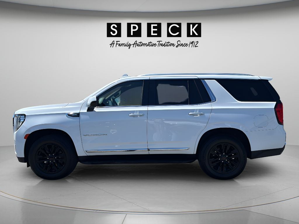 2022 GMC Yukon SLT - Photo 2