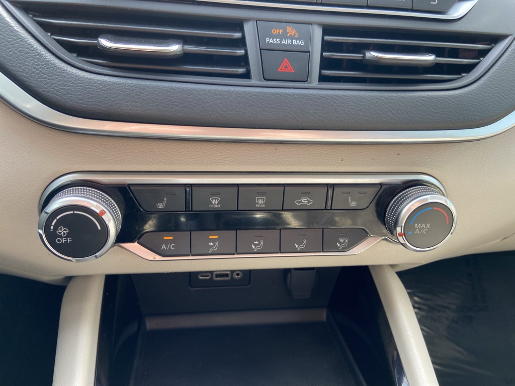 2022 Nissan Altima 2.5 SV