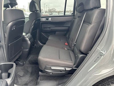 2025 Hyundai SANTA FE SE