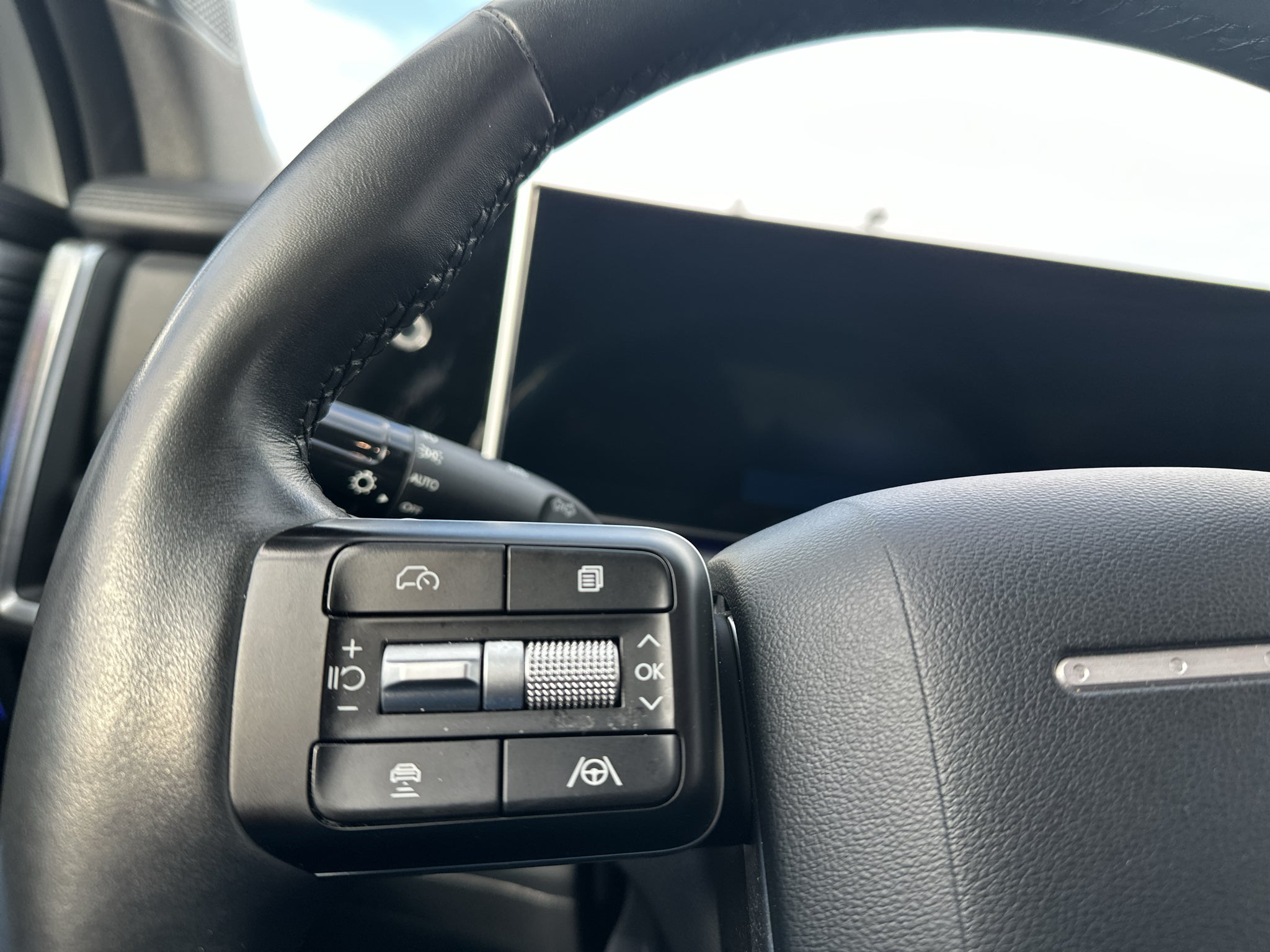 2024 Hyundai SANTA FE HYBRID Limited