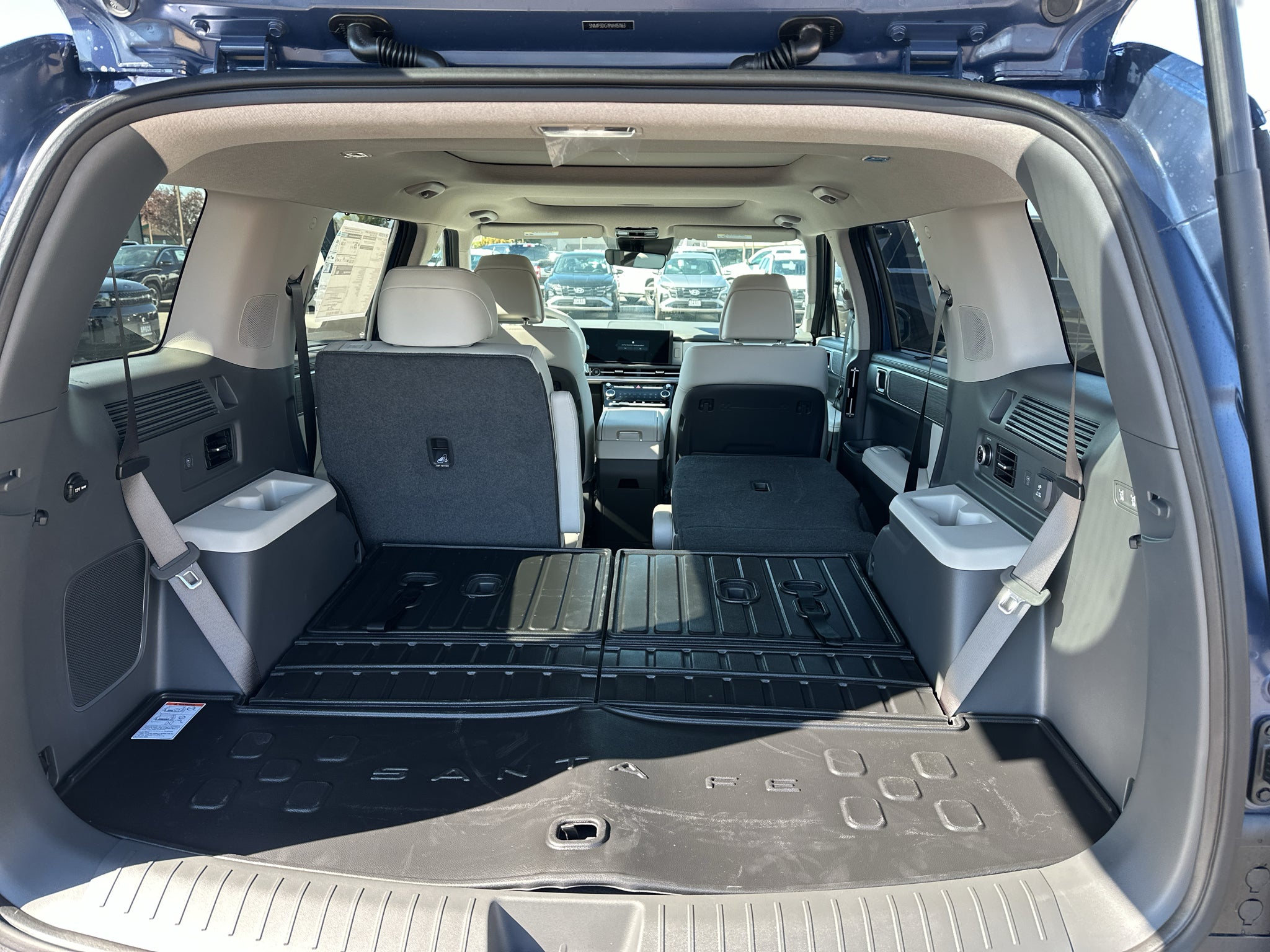 2027 Hyundai SANTA FE HYBRID Limited 6P