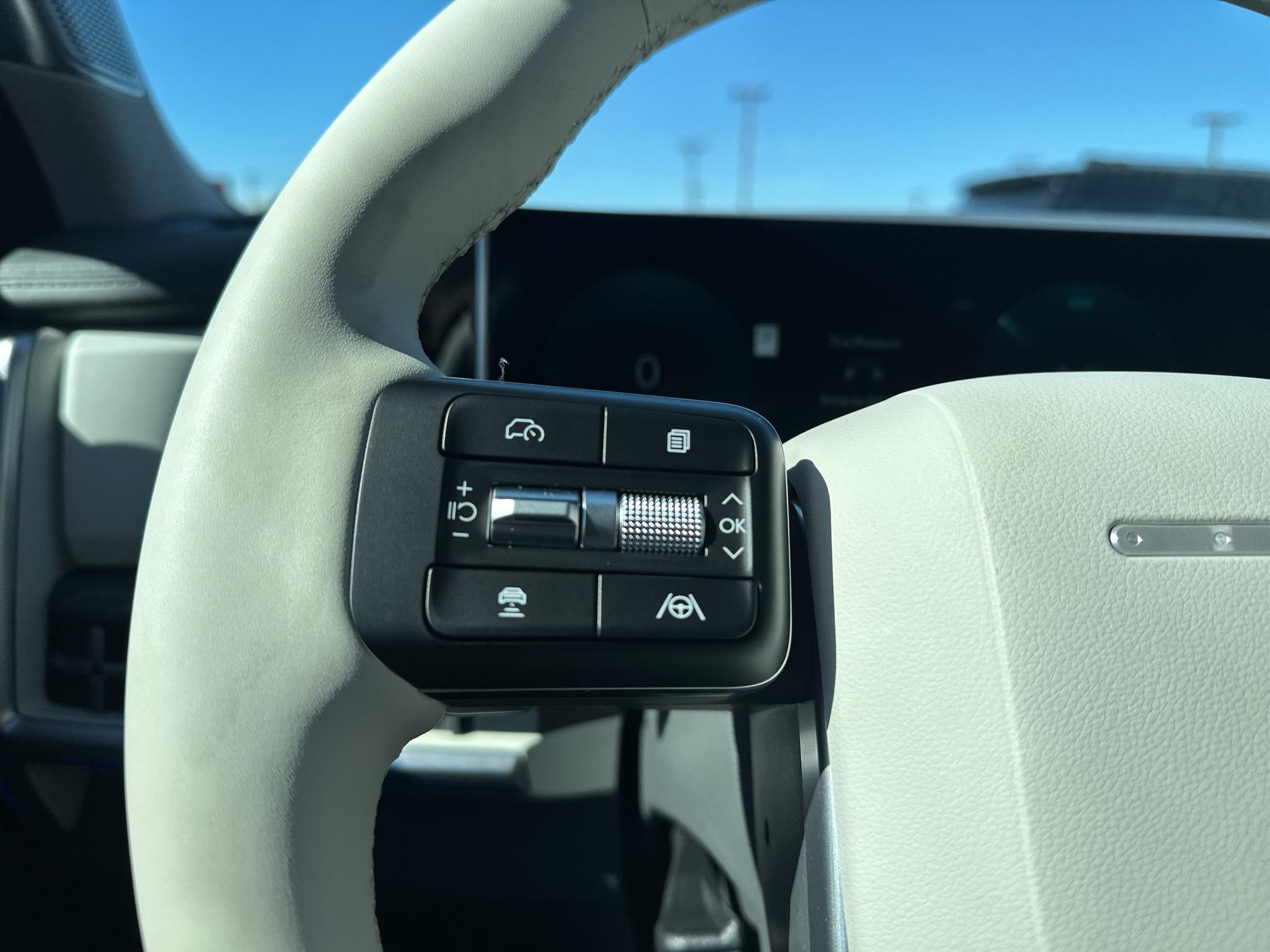 2027 Hyundai SANTA FE HYBRID Limited 6P