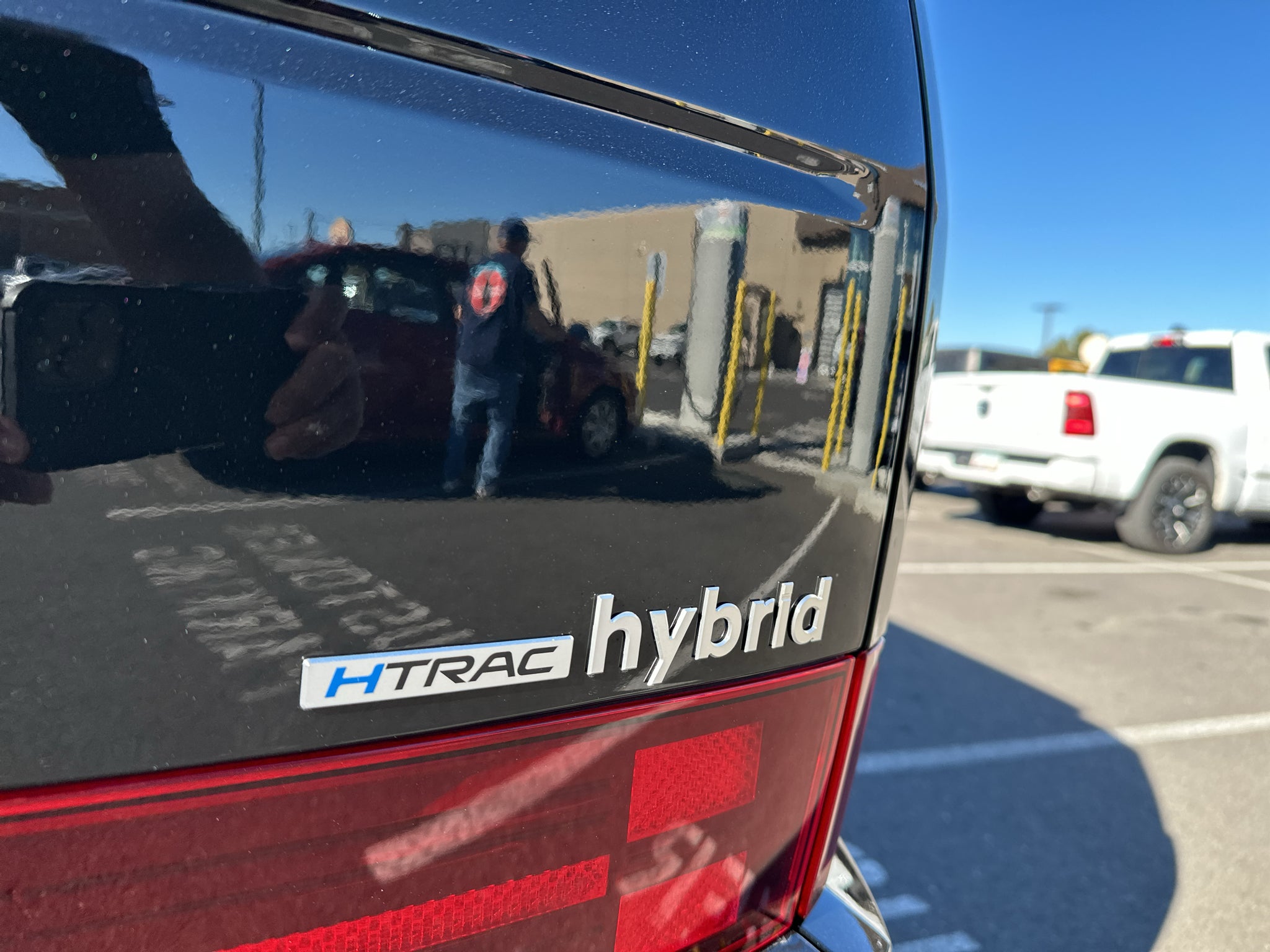 2027 Hyundai SANTA FE HYBRID Limited 7P