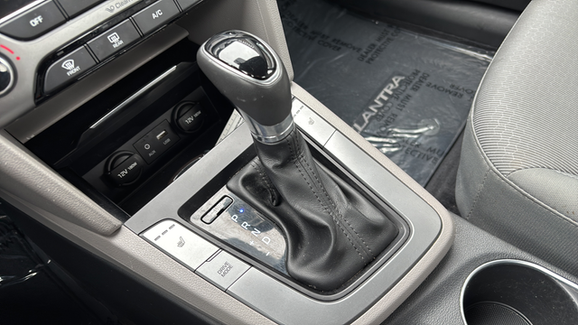 2017 Hyundai ELANTRA Eco