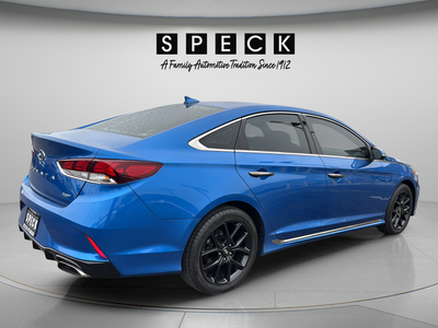 2018 Hyundai SONATA Sport 2.0T