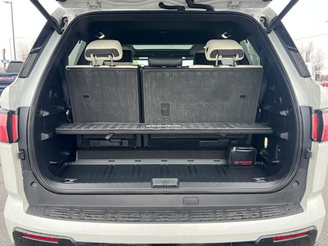 2024 Toyota Sequoia SR5