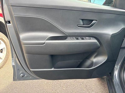 2026 Hyundai KONA SE AWD