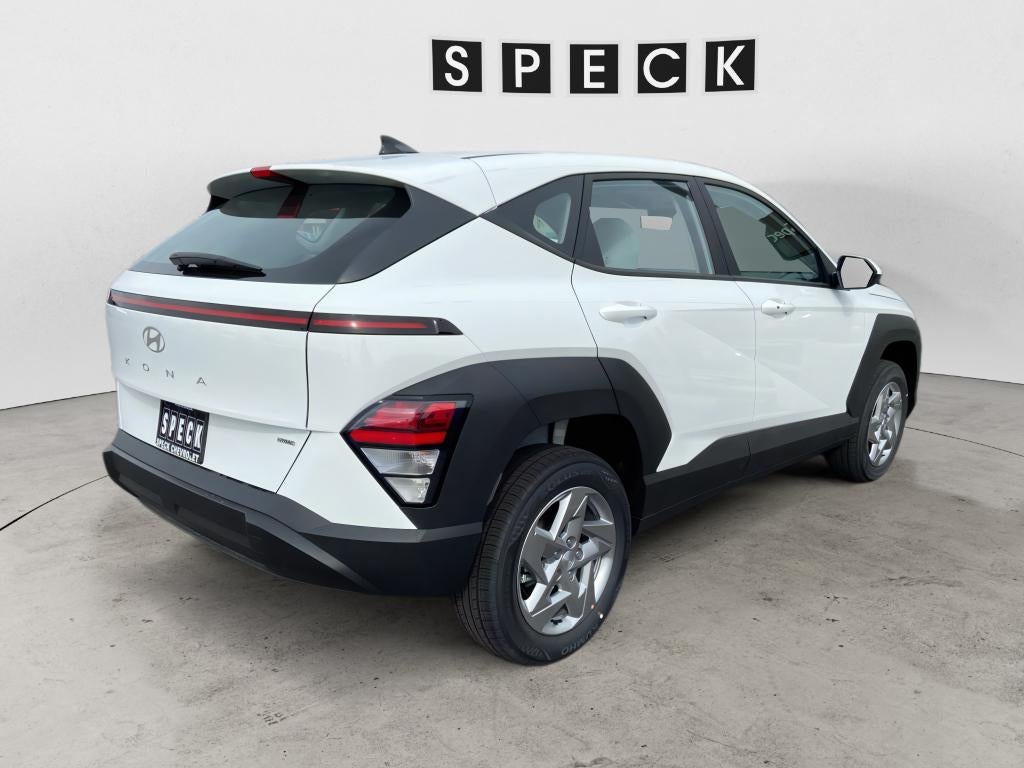 2027 Hyundai KONA SE