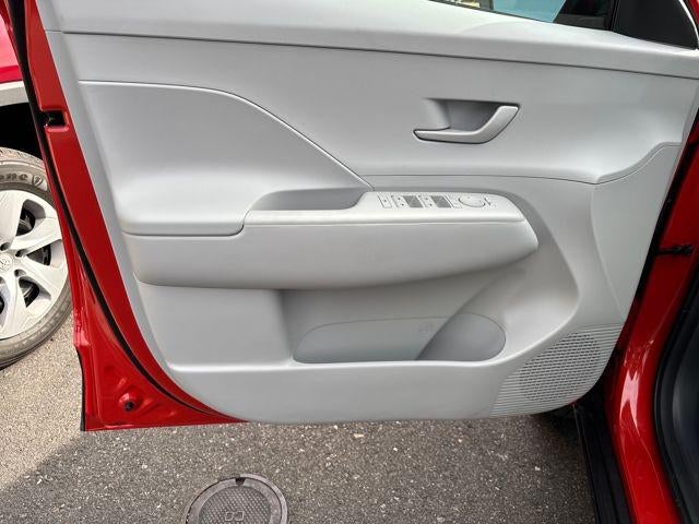 2026 Hyundai KONA SE AWD