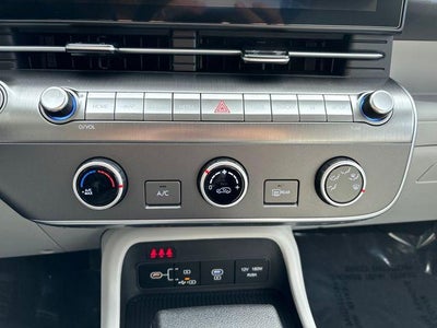 2026 Hyundai KONA SE AWD