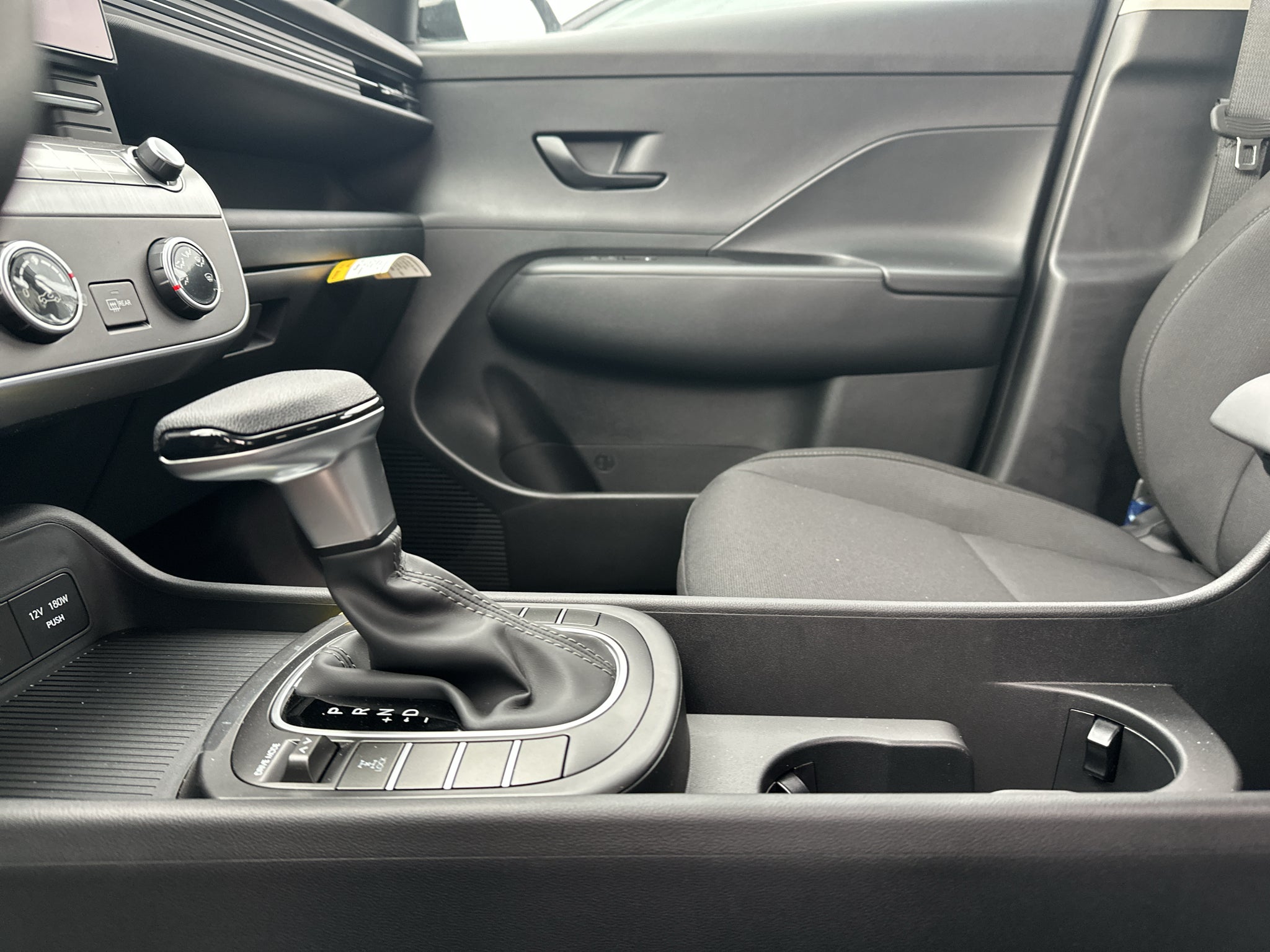 2027 Hyundai KONA SE