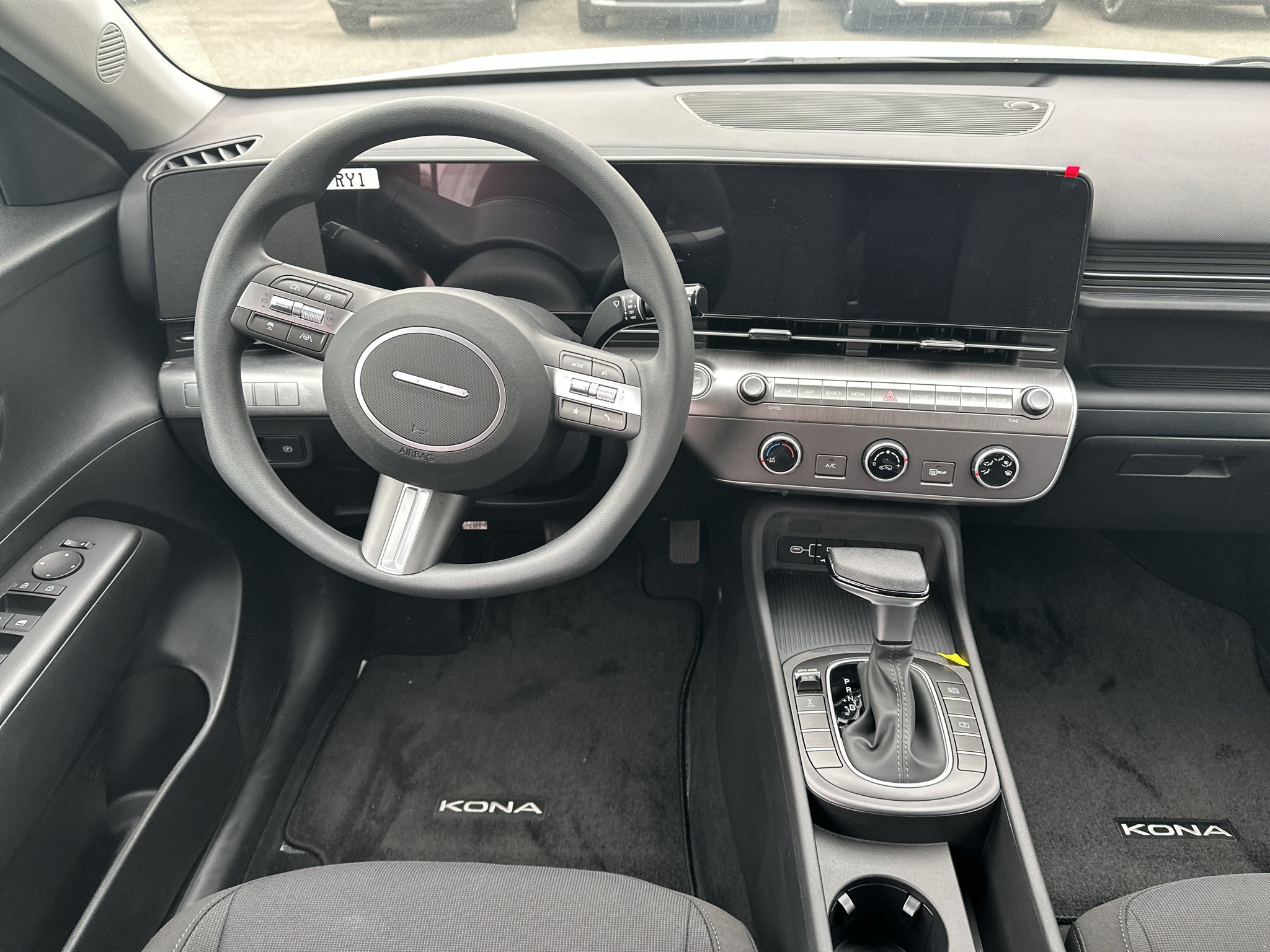 2027 Hyundai KONA SE
