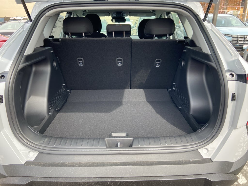 2027 Hyundai KONA SE