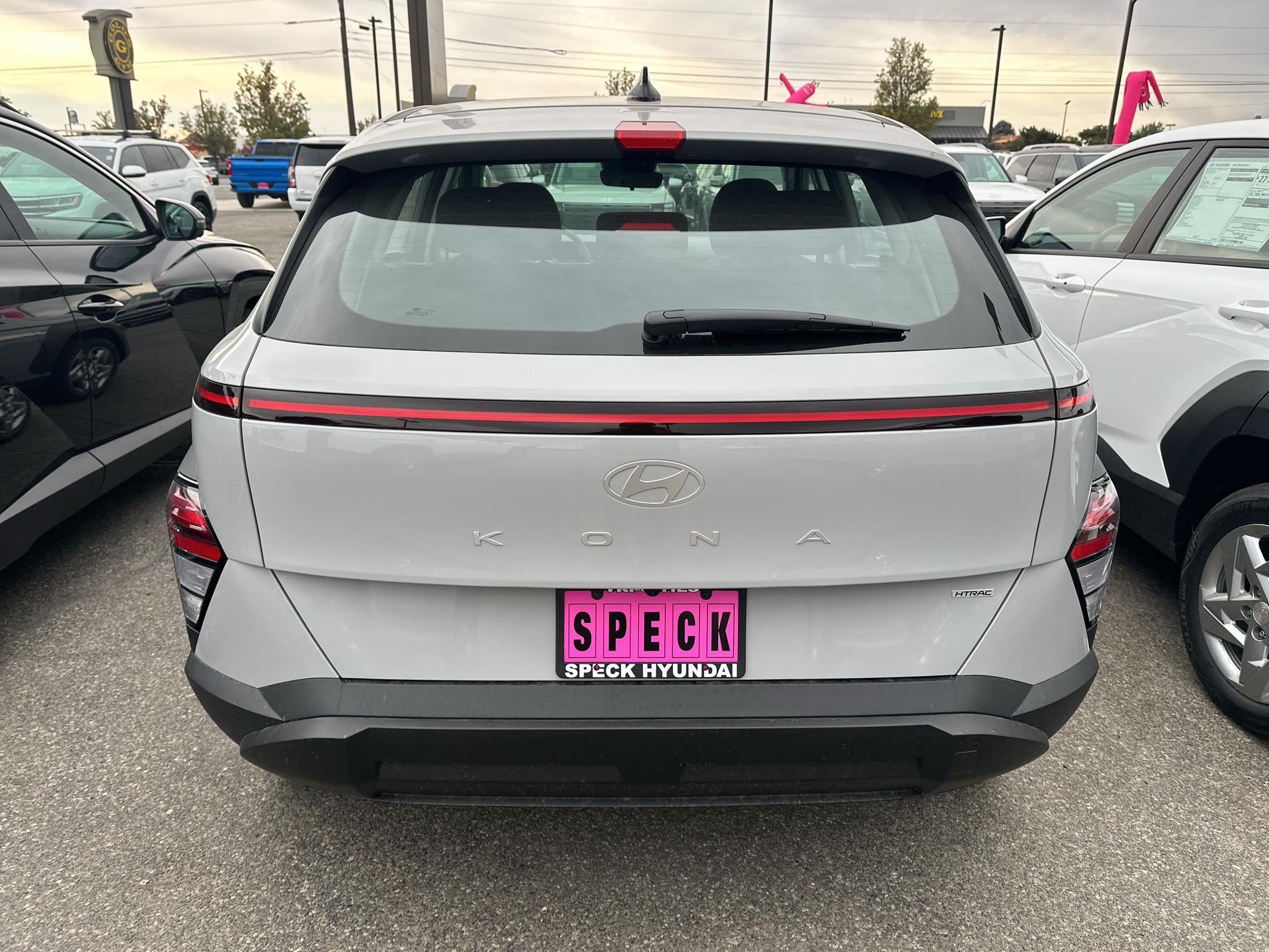 2027 Hyundai KONA SE
