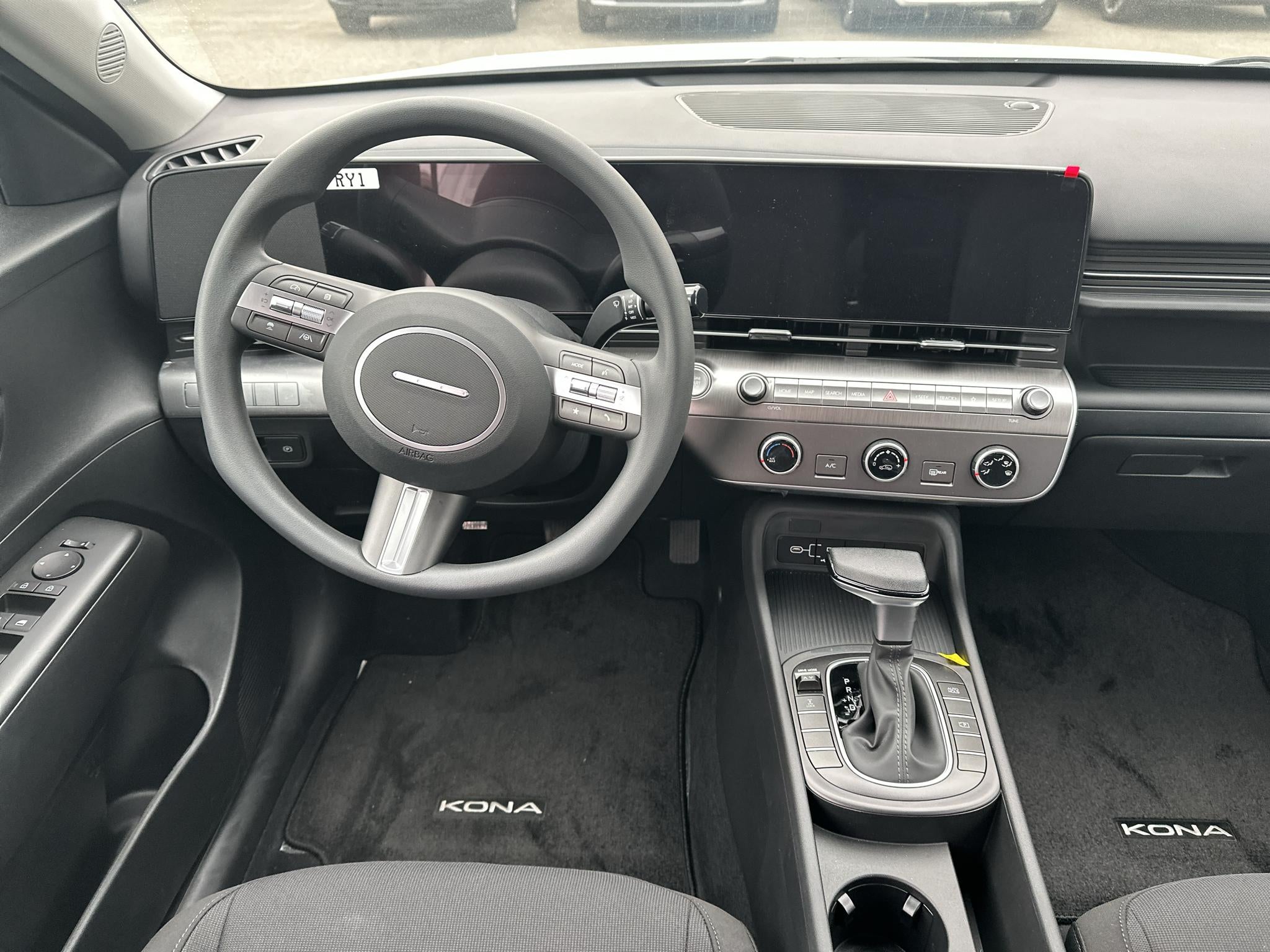 2027 Hyundai KONA SE