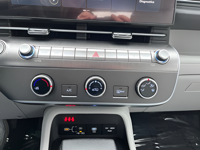 2026 Hyundai KONA SE AWD