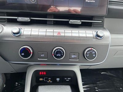 2026 Hyundai KONA SE AWD