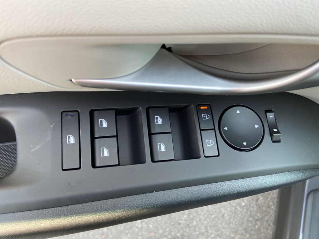2026 Hyundai TUCSON Blue SE