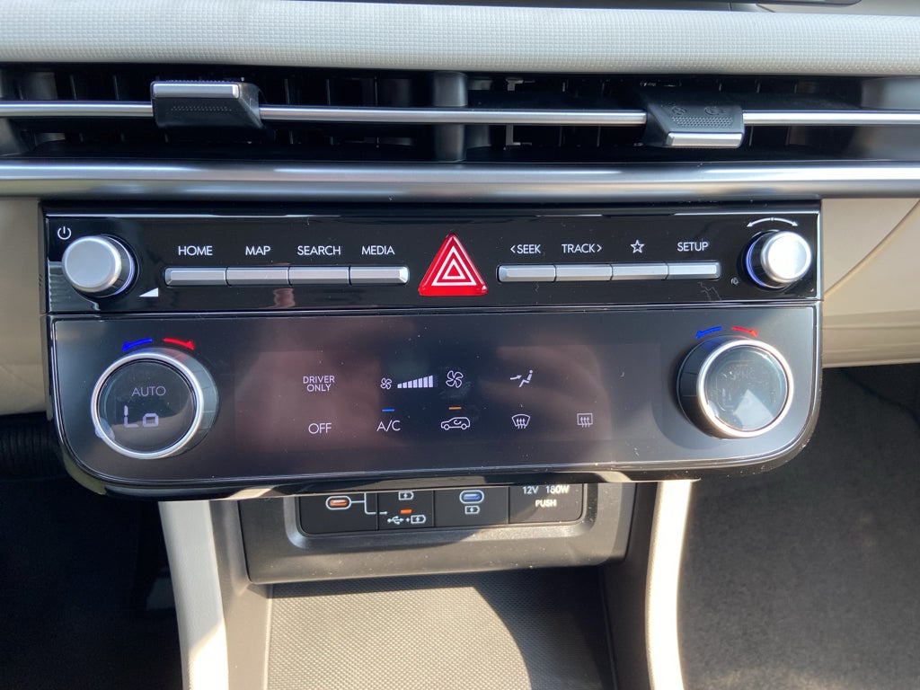 2026 Hyundai TUCSON Blue SE