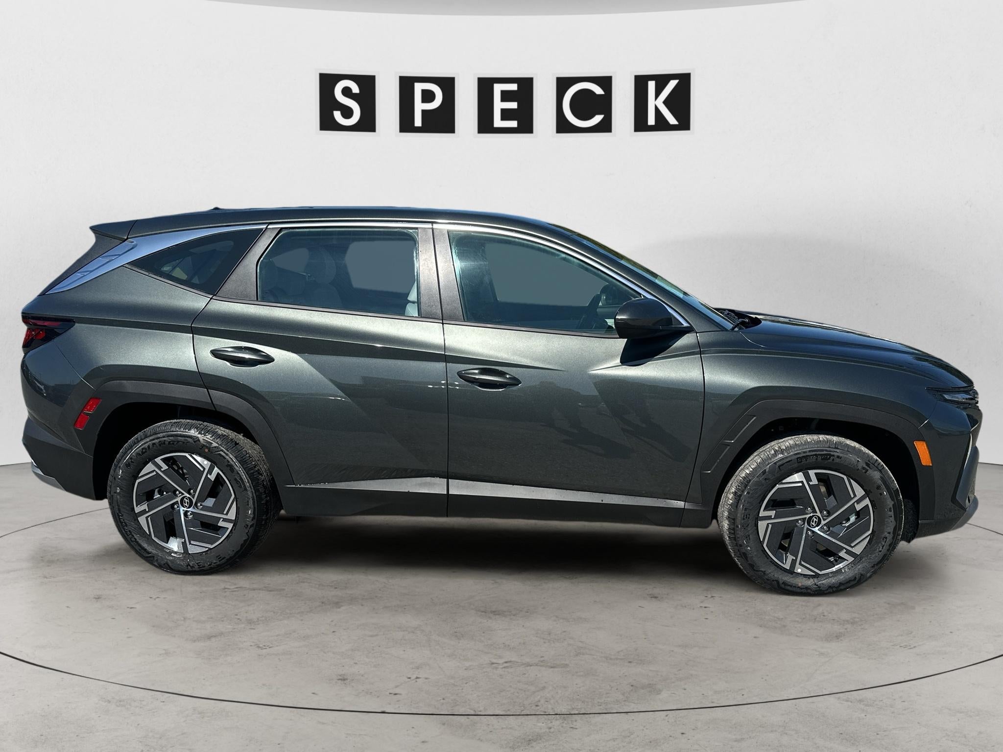 2026 Hyundai TUCSON Blue SE