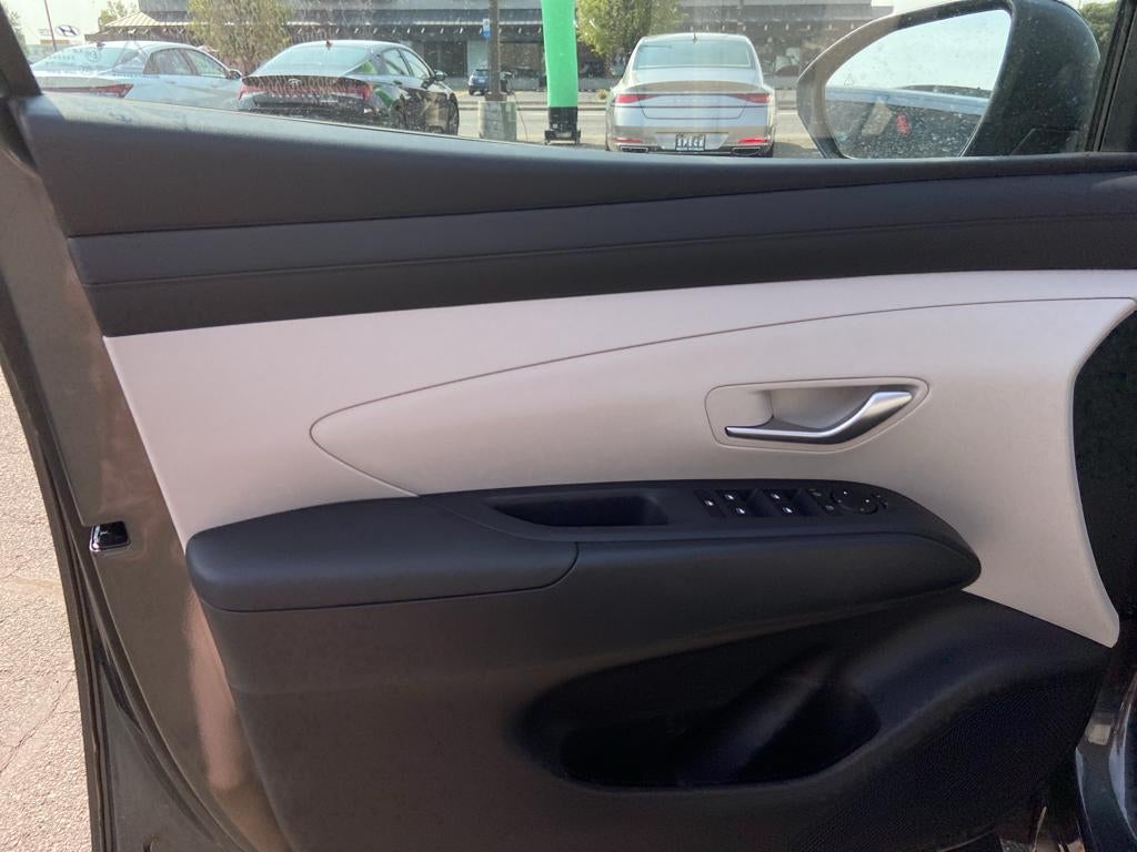 2026 Hyundai TUCSON Blue SE