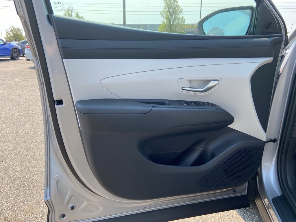 2026 Hyundai TUCSON Blue SE
