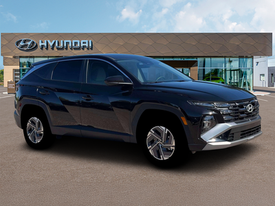 2026 Hyundai TUCSON Blue SE