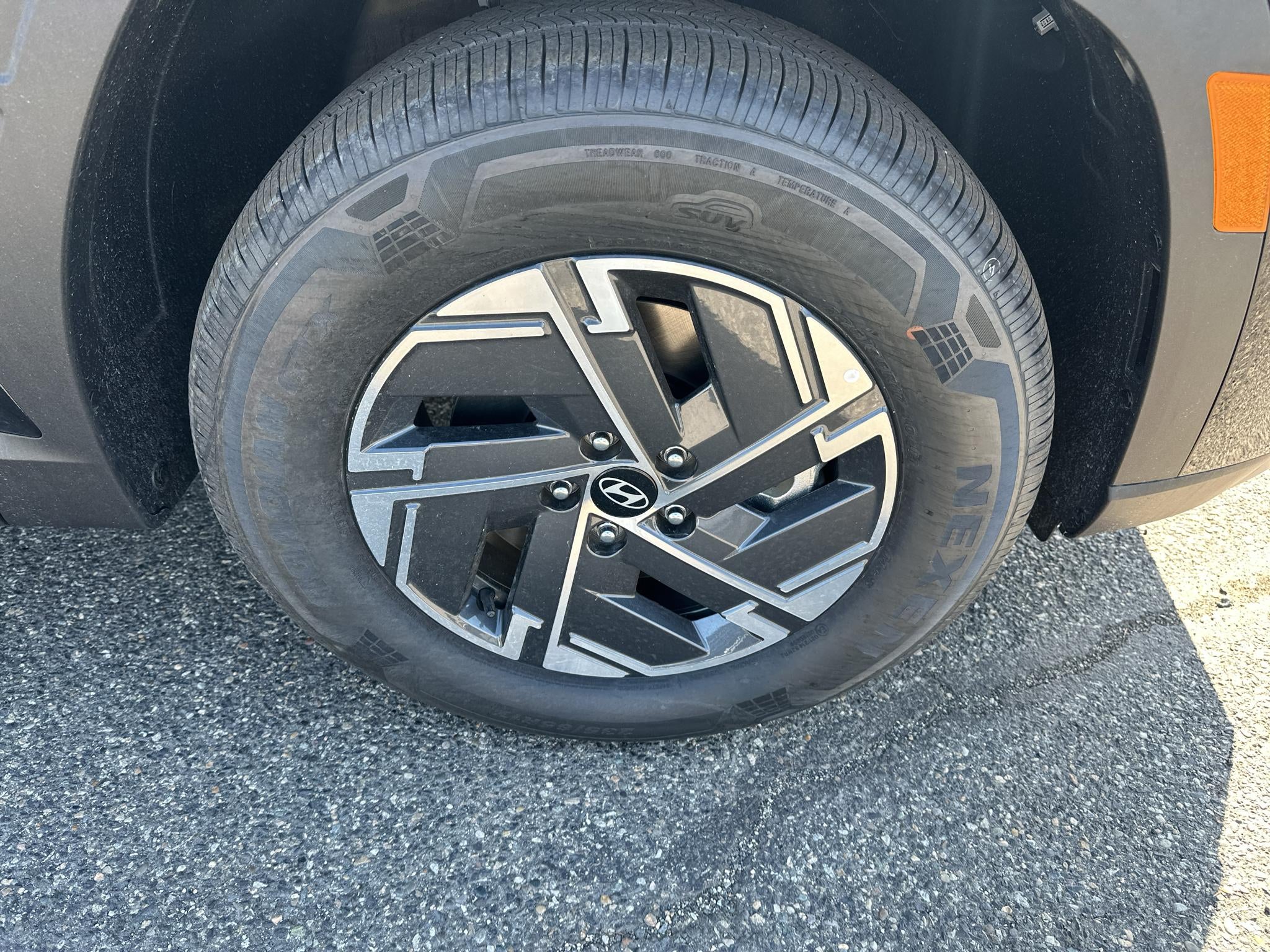 2026 Hyundai TUCSON Blue SE