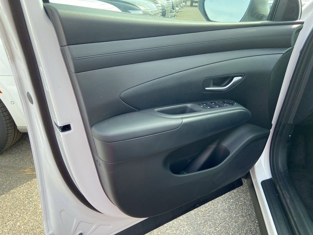 2026 Hyundai TUCSON Blue SE