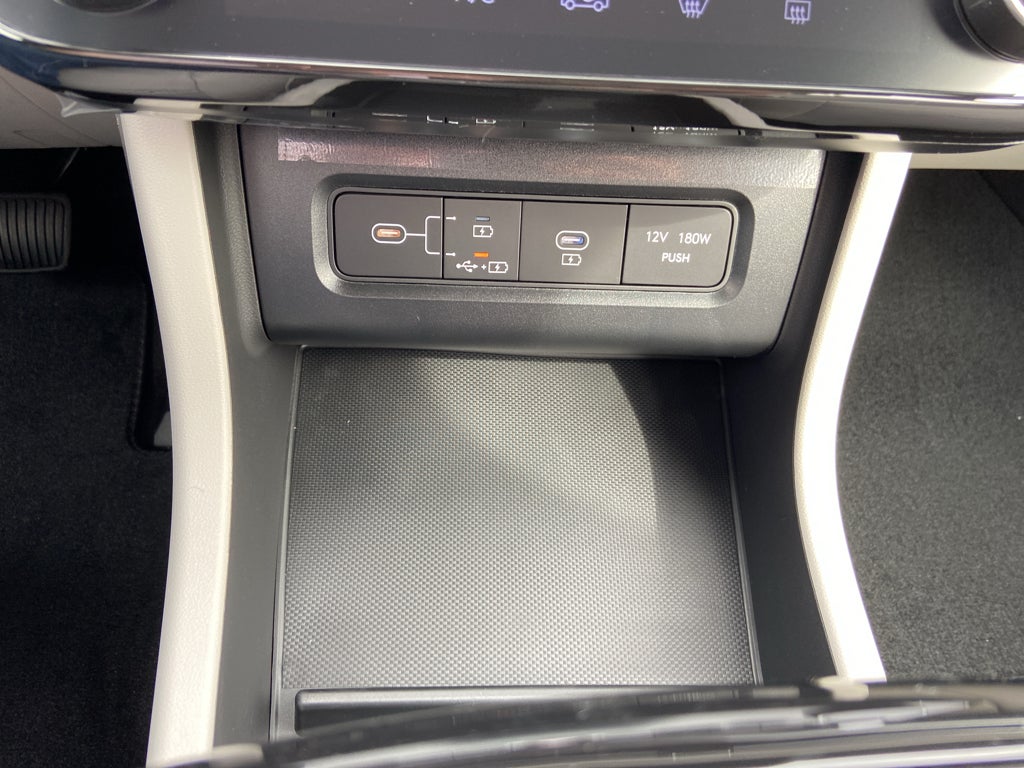 2026 Hyundai TUCSON Blue SE