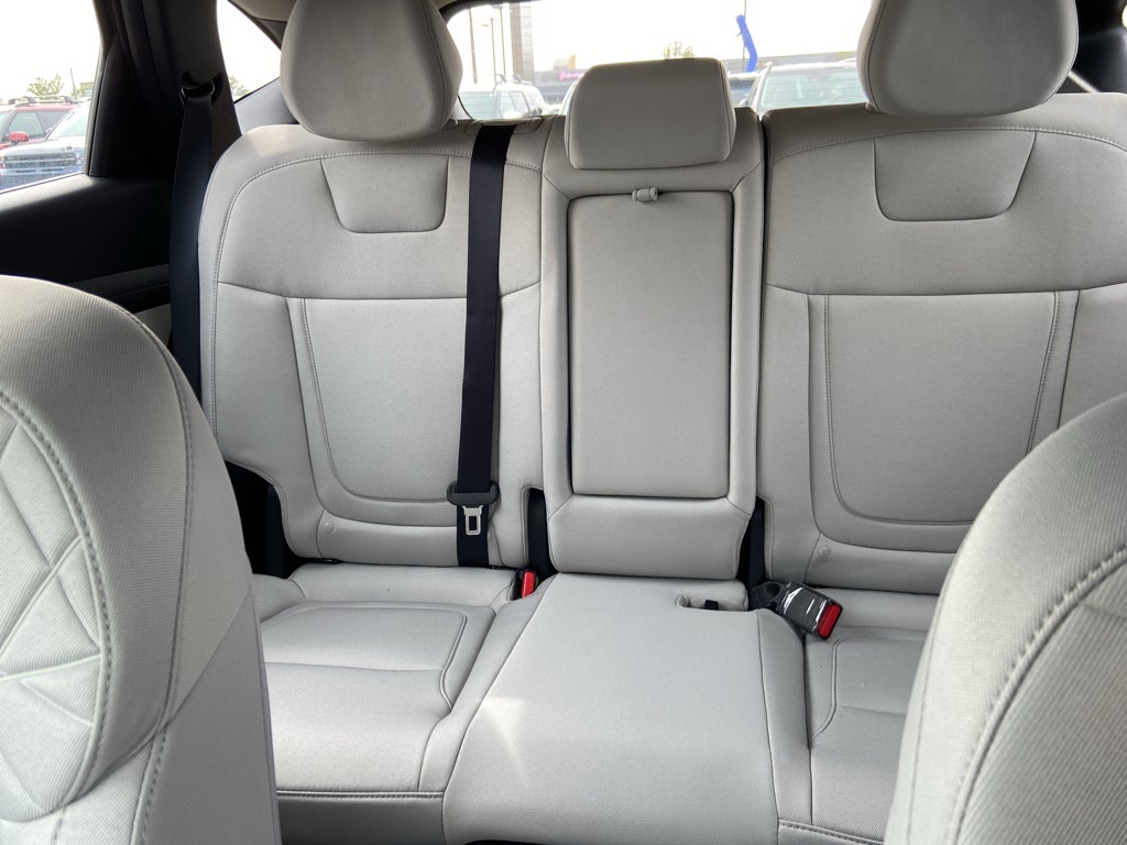 2026 Hyundai TUCSON Blue SE