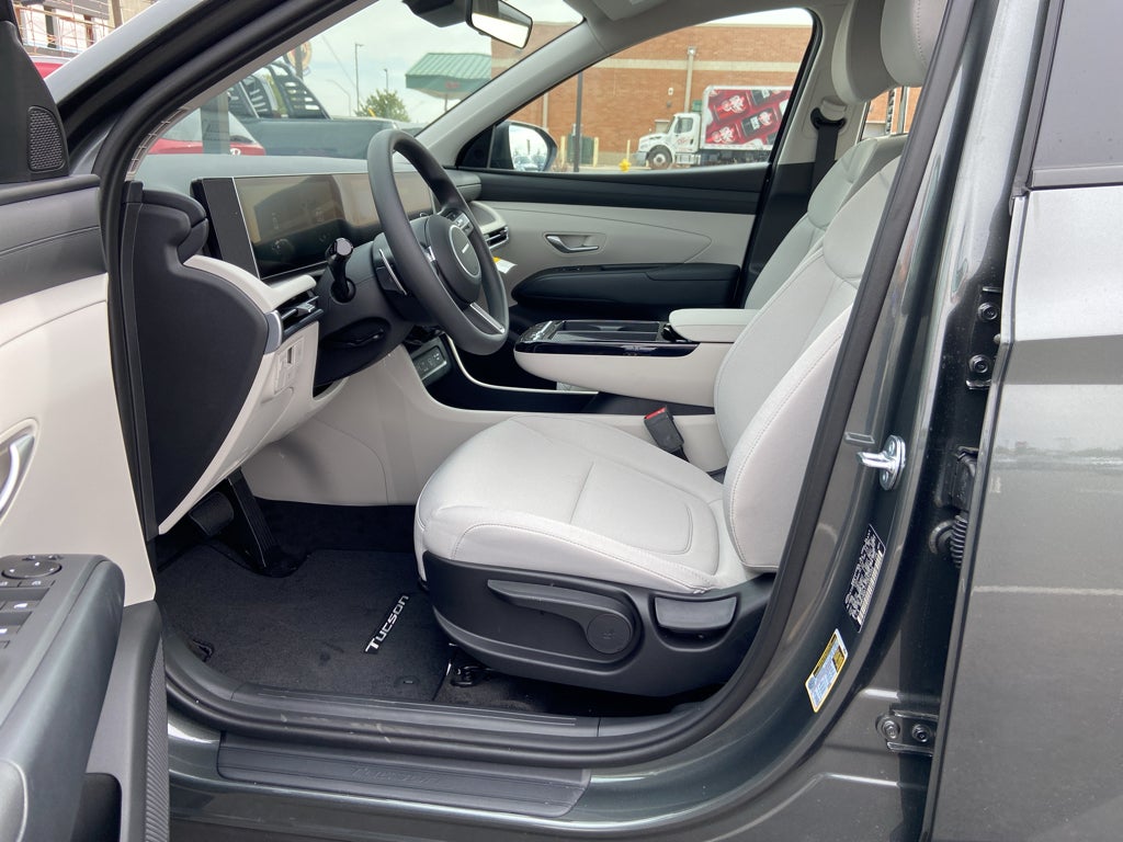 2026 Hyundai TUCSON Blue SE