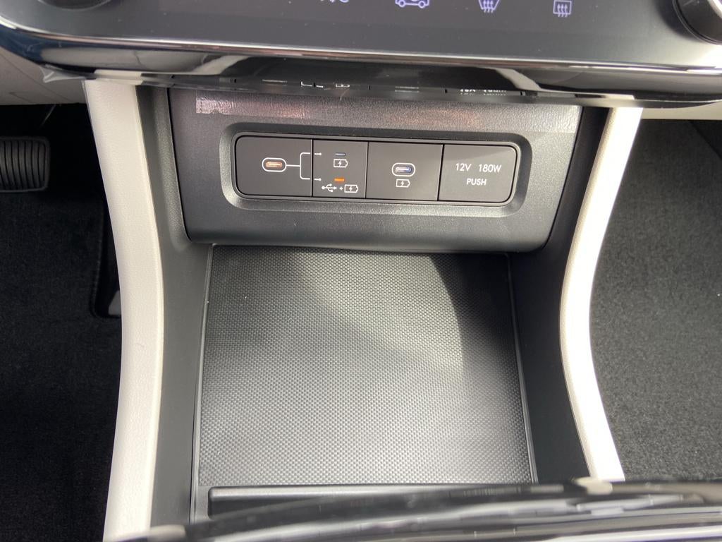 2026 Hyundai TUCSON Blue SE