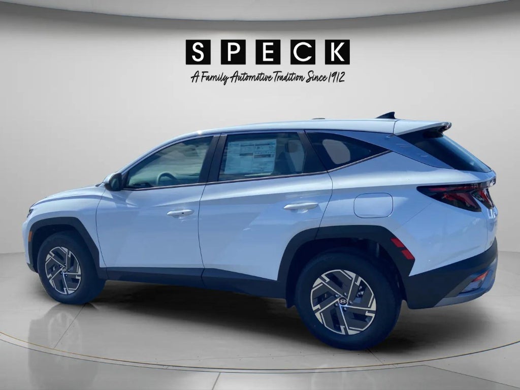 2026 Hyundai TUCSON Blue SE