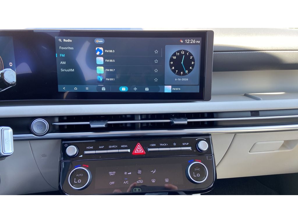 2026 Hyundai TUCSON Blue SE