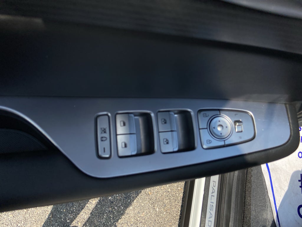 2023 Hyundai Palisade Limited - Photo 15