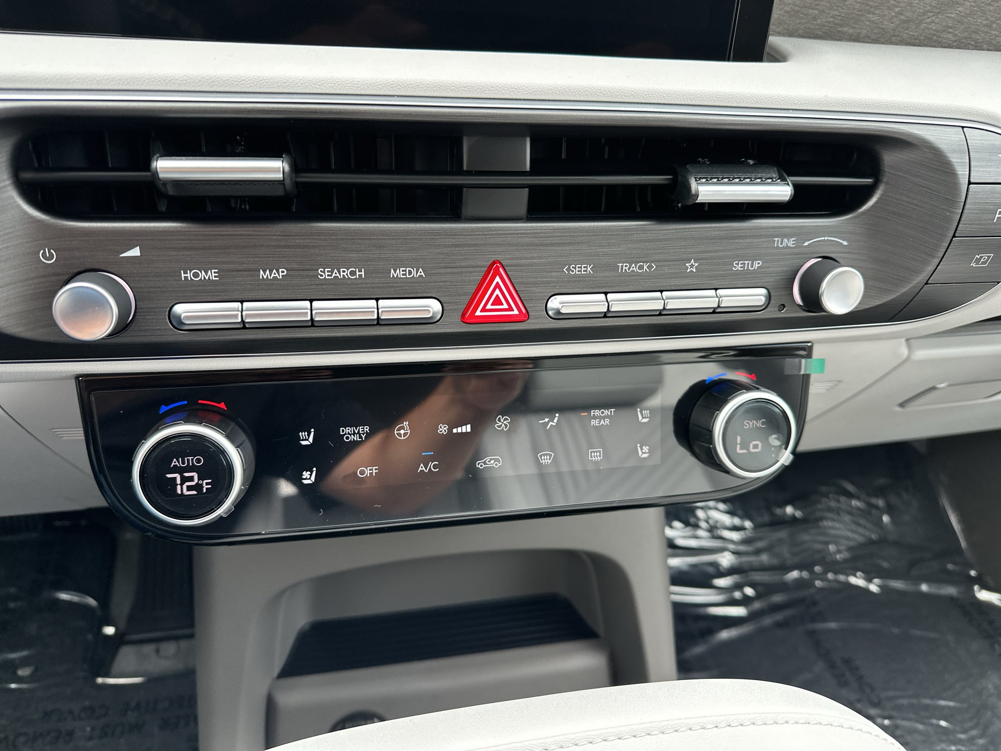 2026 Hyundai PALISADE HYBRID SEL Premium 8P