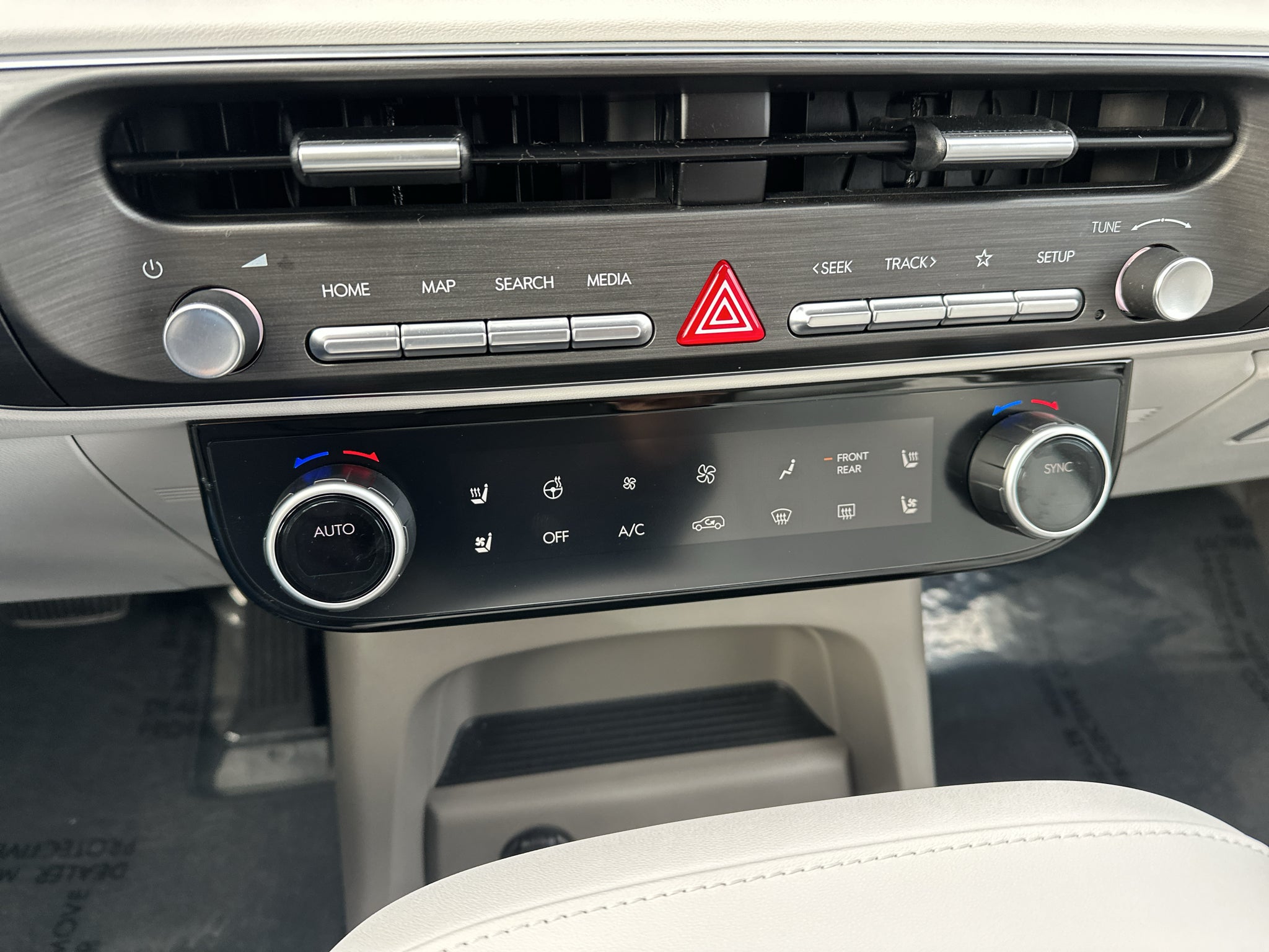 2026 Hyundai PALISADE SEL Premium 8P