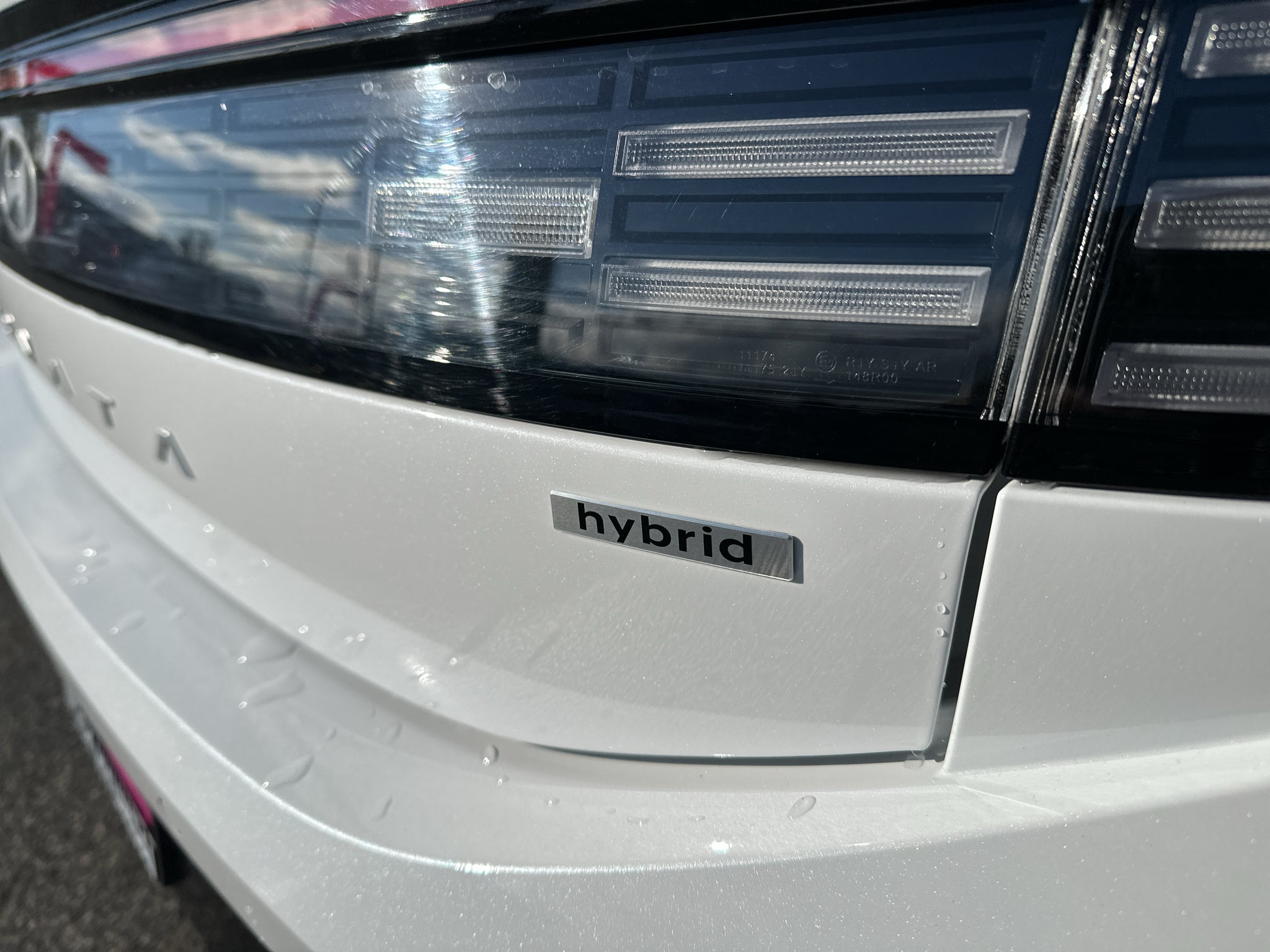 2025 Hyundai SONATA HYBRID Limited